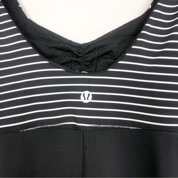 LULULEMON ATHLETICA | Aria II Black & White Striped Long Tank Top Women’s Size 2 - Picture 7 of 8
